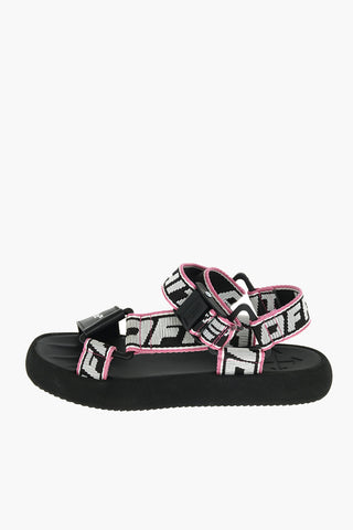 Treck strappy sandals
