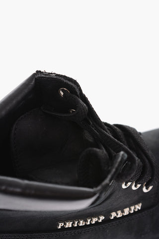 leather FRED ankle boots enriched by metal skull