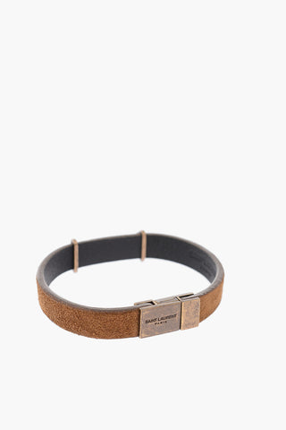 Bracciale in pelle scamosciata con logo in metallo