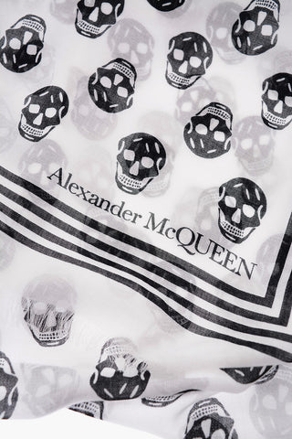 Foulard con stampa teschi