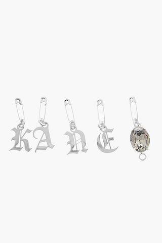 set of 5 metal brooches with pendant