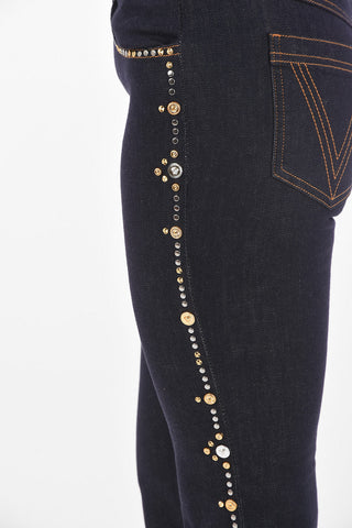 Jeans Bootcut con Lavaggio Scuro e Borchie