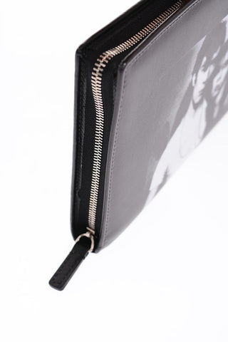 Porta documenti stampato in pelle con chiusura zip