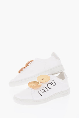 Sneakers basse in ecopelle con dettaglio dorato