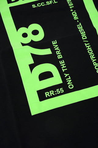 t-shirt TFULL78 with maxi printed on the front