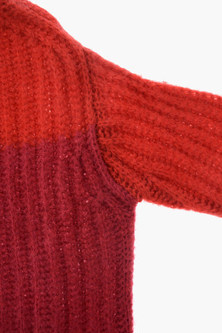 crew-neck sweater with embroidery logo on the back