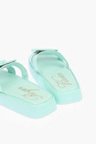 Slides in Vernice con Fibbia Rivestita