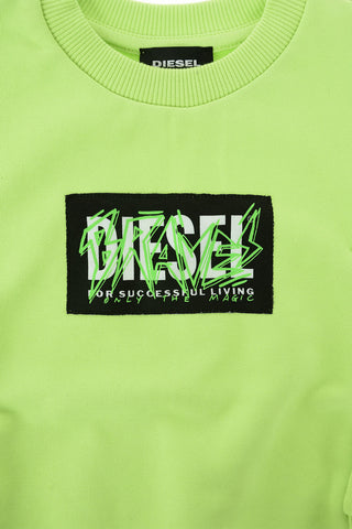 crew-neck sweatshirt with logo patch