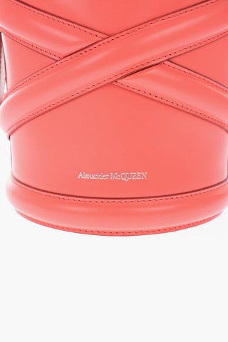 Leather THE CURVE SMALL Bucket Bag