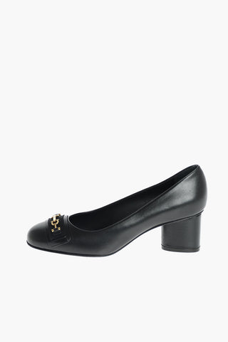 Leather Pumps AVERY 55 with Gancini Buckle Detail 5,5 cm