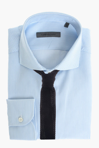 striped spread collar shirt
