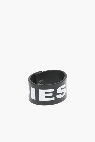 bracciale A-LETTER in pelle con logo a contrasto