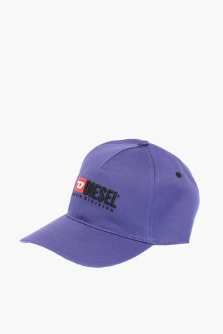 solid color CAKERYM-MAX cap with embossed logo