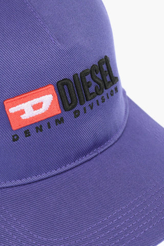 solid color CAKERYM-MAX cap with embossed logo