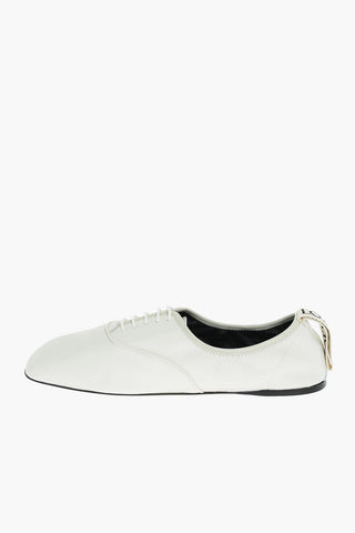 Ballerine Stringate in Pelle con Suola in Cuoio
