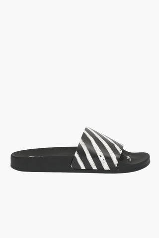 striped spray patterned slides