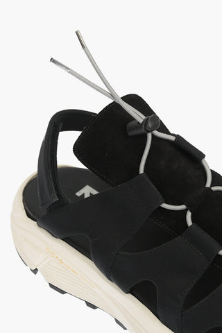 cut out details running sandals