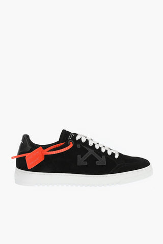 solid color suede 2.0 low-top sneakers with contrasting laces