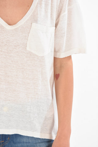 Linen t-shirt with v neck and pocket