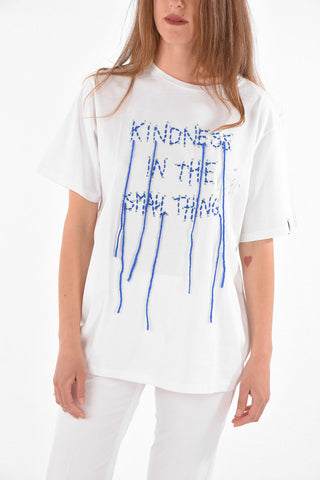DREAM MAKER Crewneck T-shirt with KINDNESS IN THE SMALL THINGS Embroidery