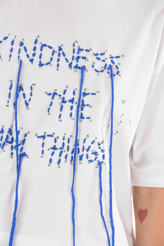 DREAM MAKER Crewneck T-shirt with KINDNESS IN THE SMALL THINGS Embroidery