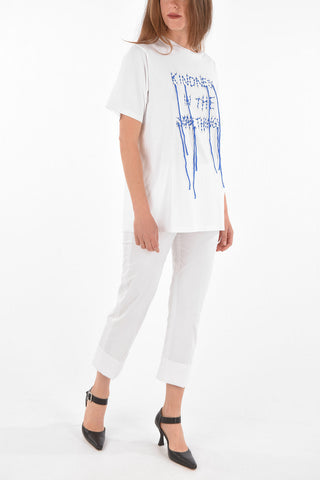 DREAM MAKER Crewneck T-shirt with KINDNESS IN THE SMALL THINGS Embroidery