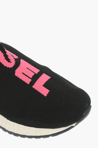 Embroidered Logo Solid Color BRAVE RUNNER Slip On Sneakers