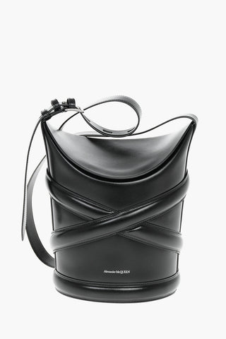 Leather CURVE MEDIUM Bucket Bag