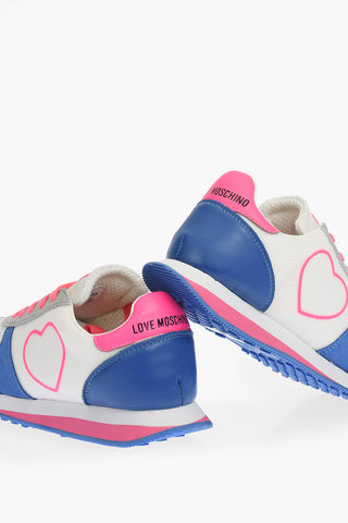 LOVE sneakers WALK 25 con dettagli in suede e lacci fluo