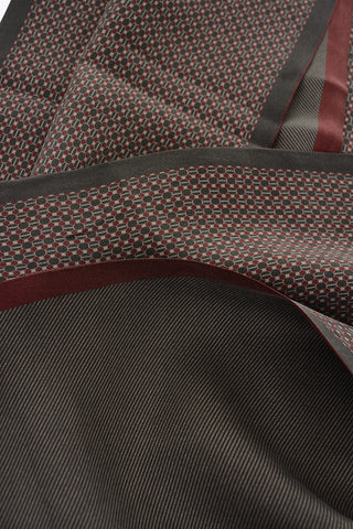 Foulard in seta a fantasia