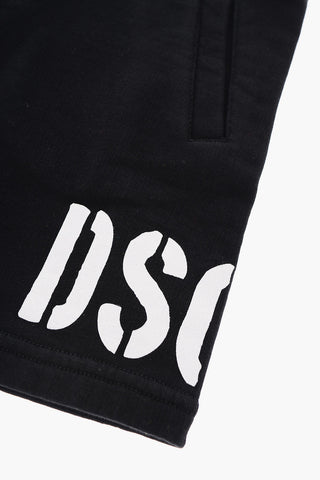 sweat shorts with contrasting logo print