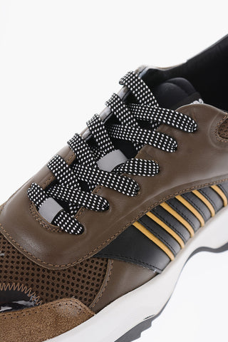 Sneakers D24 in Pelle Logate con Dettagli in Pelle scamosciata