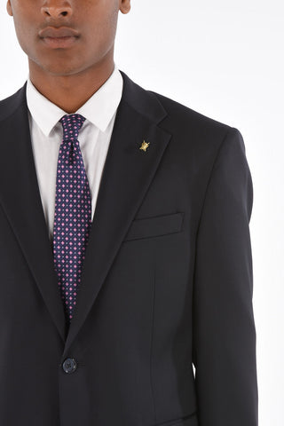 CC COLLECTION Virgin Wool RIGHT Suit with Iconic Beetle Brooch