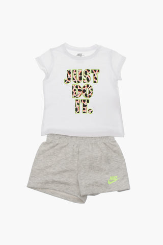 printed t-shirt and shorts set