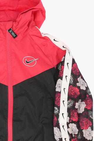 Windjacke mit Kapuze