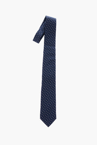 Hand-Stitching Silk Tie