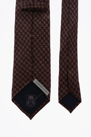 Houndstooth patterned kipper tie
