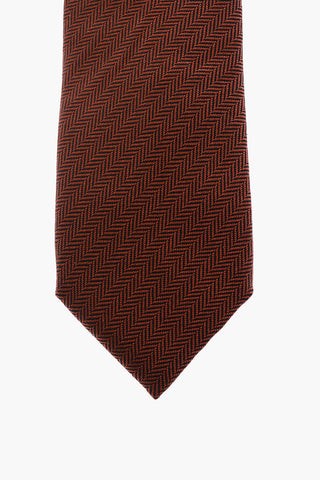 chevron patterned silk tie