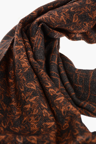 Wool Scarf with Foliage Pattern