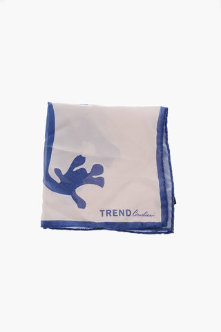 TREND Silk pocket square with contrasting print
