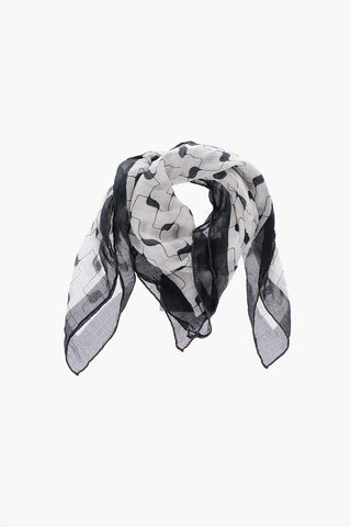 patterned two-tone foulard