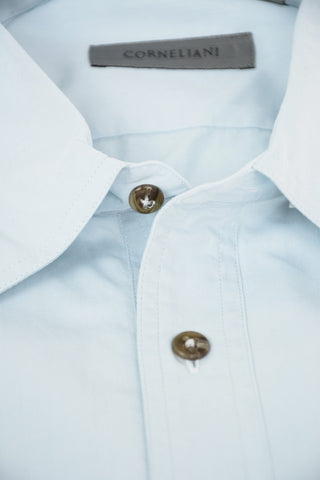 Chambray Shirt with Contrasting Buttons