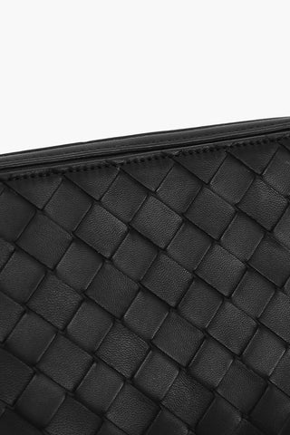 Pochette da Viaggio in Nappa Intrecciata con Scomparti Portacarte