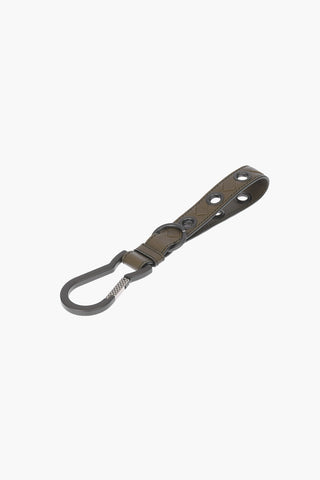 Portachiavi a Occhiello in Pelle Intrecciata