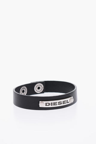 Bracciale A-CLAP in pelle con logo in metallo