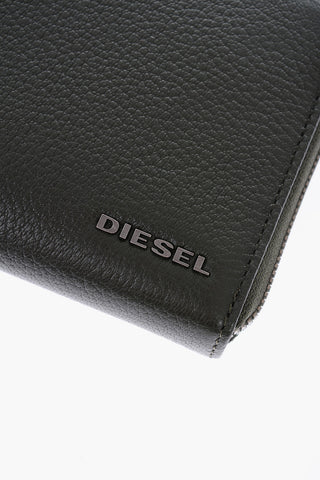 zip closure textured leather wallet