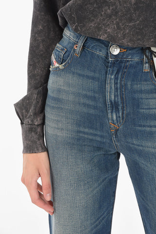 Regular Waist D-REGGY Straight Jeans With Silver Button