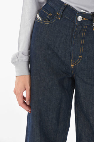 Low Waist Wide 5 Pockets jeans with Visible Stitchings
