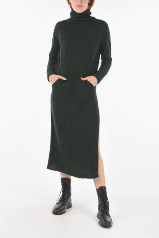 Vestito Maxi a Costine con Spacco Laterale