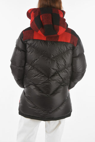 Piumino reversibile con dettagli tartan